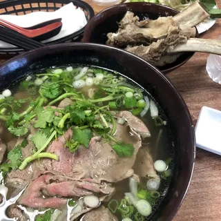 P1. Pho Bistro