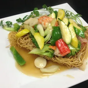 Pan fried noodles w/ seafood vegetable medley