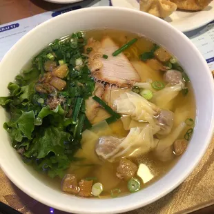 Wonton soup