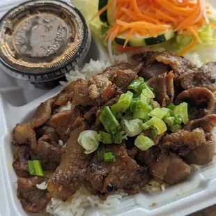 Grilled pork with rice