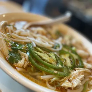 Bun hue with chicken and shrimp (no beef)
