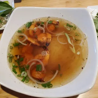 N19. Grilled Shrimp Pho