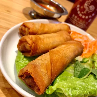 B1. Crispy Egg Rolls Salad Bowl