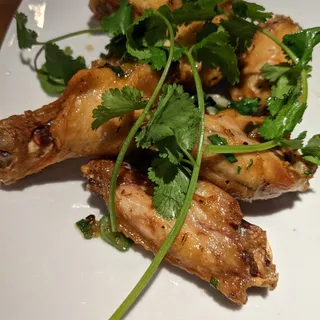 A5. Vietnamese Chicken Wings