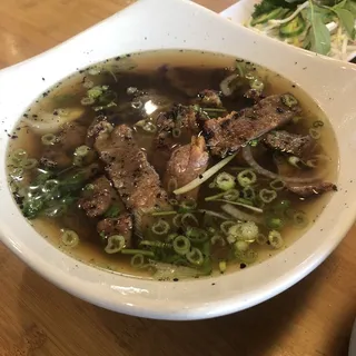 N18. Lemongrass Grilled Ribeye Steak Pho