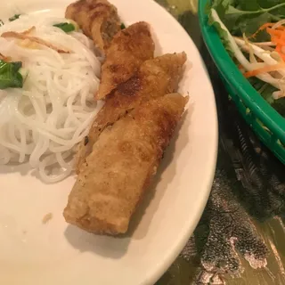 Vietnamese Egg Rolls (4)