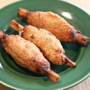 Instagram: @eat_saw_telle