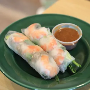 Instagram: @eat_saw_telle