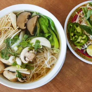 14. Pho Chay Vegetarian