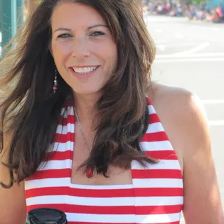 Laura W.