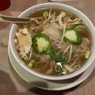 P9. Chicken Pho