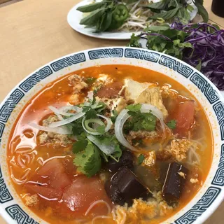 Shrimp and Crab Noodle Soup