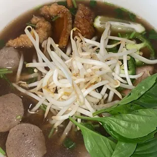 Pho with pork rinds