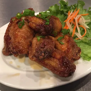 Wings Viet Style - Cánh Gà Chiên Nước Mắm