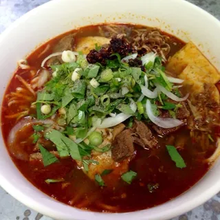 Imperial Spicy Beef Noodle Soup - Bún Bò Huế