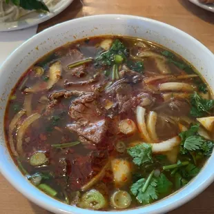 S16. Spicy Filet Steak Rice Noodle Soup Bowl