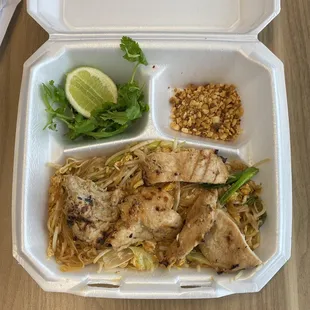 SP1 - Pad Thai with Chicken