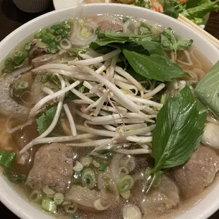 Cong Ly Special Soup