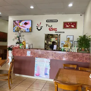 Counter at pho cong .