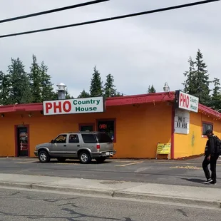 pho country house