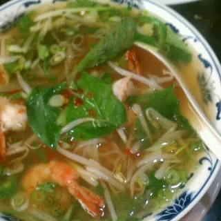 Pho Tom