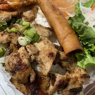 19. Grilled Chicken with Shrimp and Egg Roll Plate
