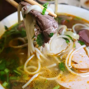 Bun Bo Hue @tiffhuangry