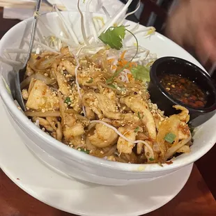 H8. Grilled Lemon Chicken Vermicelli