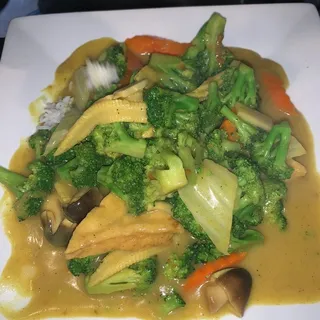 H7. Vegetarian Curry Vermicelli