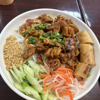 #34 Vermicelli noodle w/ Shrimp, Grilled Pork, Egg Roll