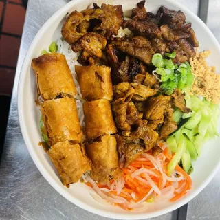 #35 Vermicelli Noodle Grilled Pork w/ Egg Roll