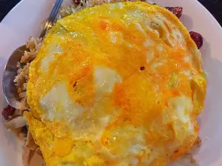 Quan Gio Bar & Grill