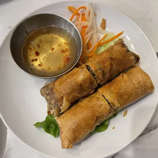 Fried egg rolls - 3/5 -  flavor was on the milder side without the fish sauce
