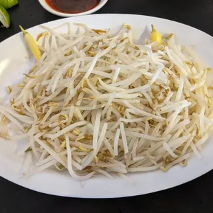 Cooked bean sprouts for pho