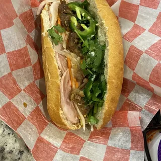 24. VN Ham Special Banh Mi