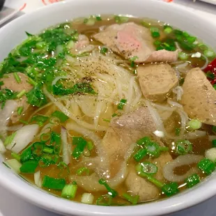 P07. Sliced Steak and Meatball Pho