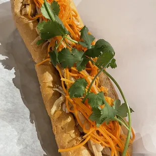 Chicken Bahn mi
