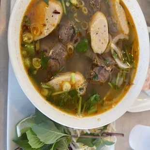 Spicy lemongrass soup