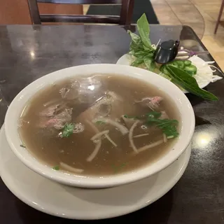 B11. Tendon, Flank and Steak Pho Soup