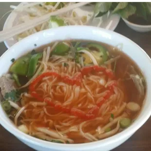 PHO DUY WARMS MY HEART AND MAKES ME WANNA PUT A SIRACHA 3 IN MY BOWL AS WELL! ~awwwwwww :)~