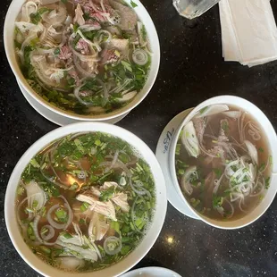 Pho dac biet, and pho ga