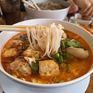 Bun rieu