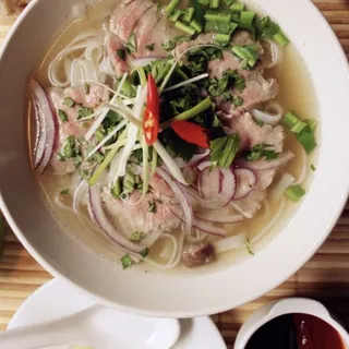 P4. Pho Tai