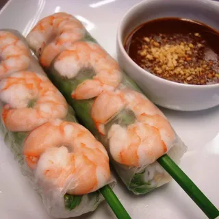 Fresh Summer Rolls with Peanut Sauce