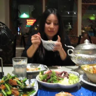 Ayami H.
