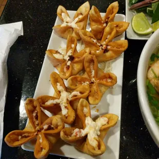 Crab cheese wontons.