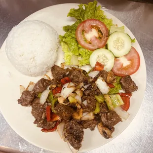 Shaken Beef Rice Plate