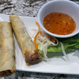 Vietnamese Egg Rolls (Cha Gio)