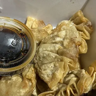 Fried wontons