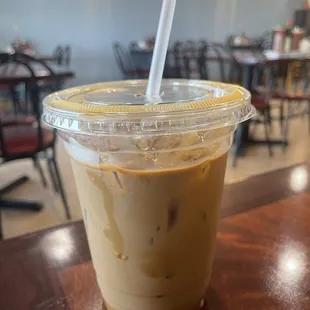 Cafe sửa đã with a hint of mocha- good